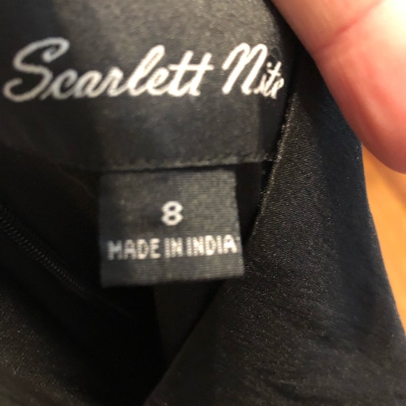 Dress - Picture 5 of 5